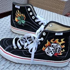 Vans Unisex Men's 8.5 Women's Size 10 Black Sneakers  Dice Flame Four Leaf